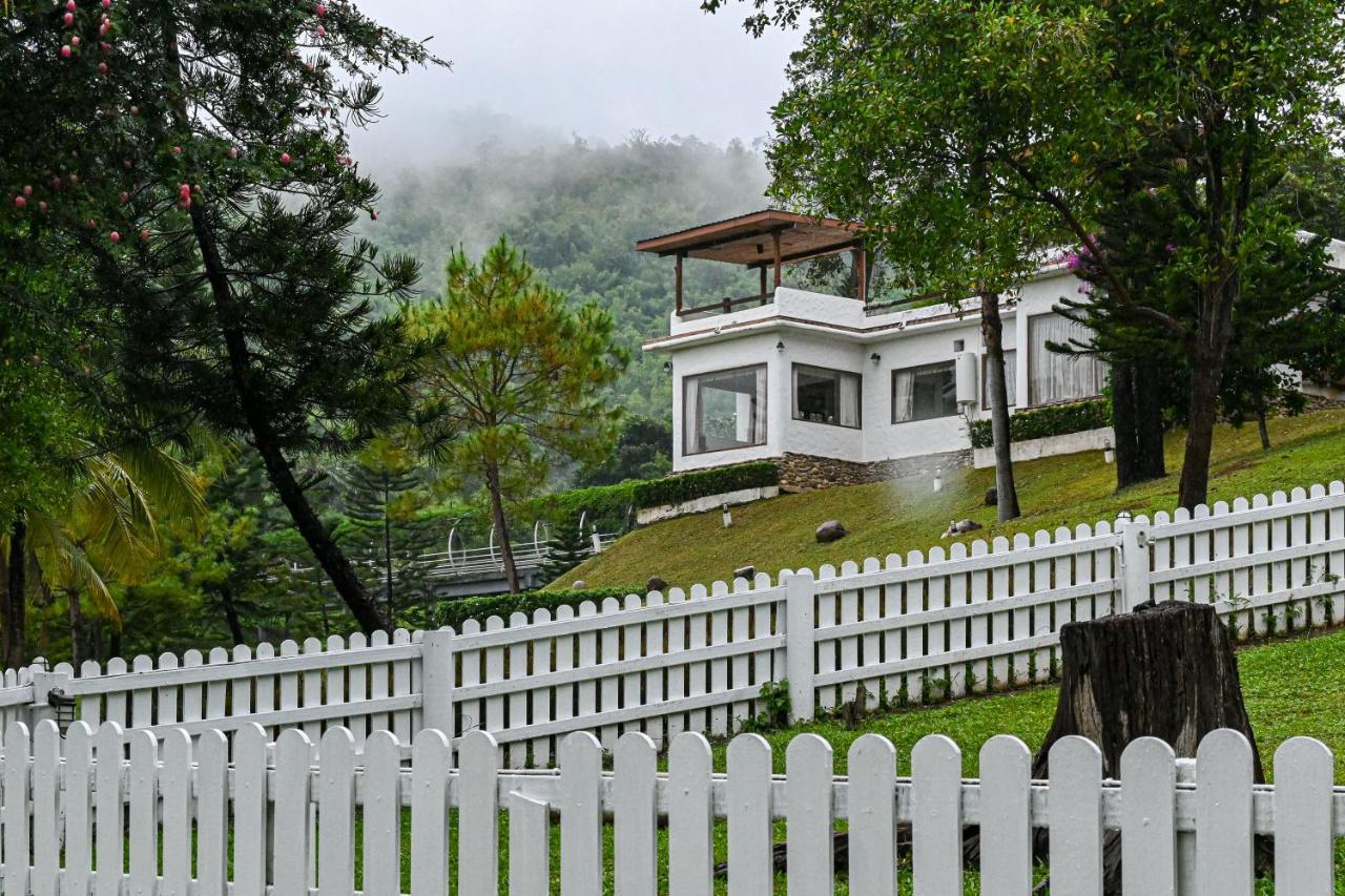 Swiss Valley Hip Resort Szuanphung Kültér fotó