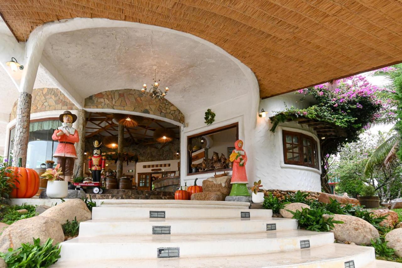Swiss Valley Hip Resort Szuanphung Kültér fotó